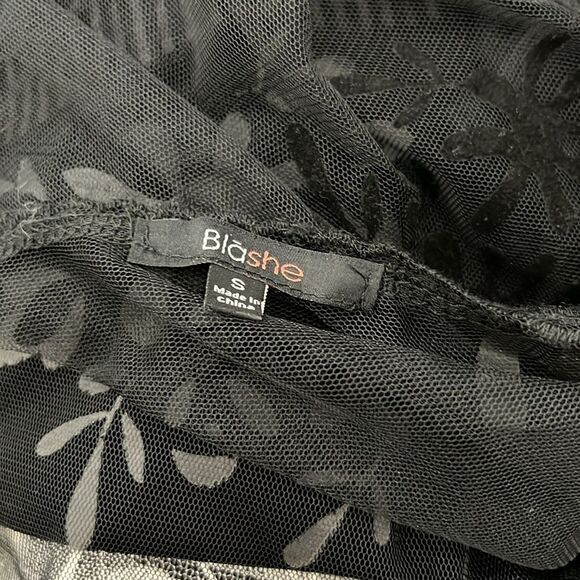 Blasphemy Black Sheer Lace Poolside Robe Kimono Sleeves Open Front Sheer Lace - Picture 9 of 10